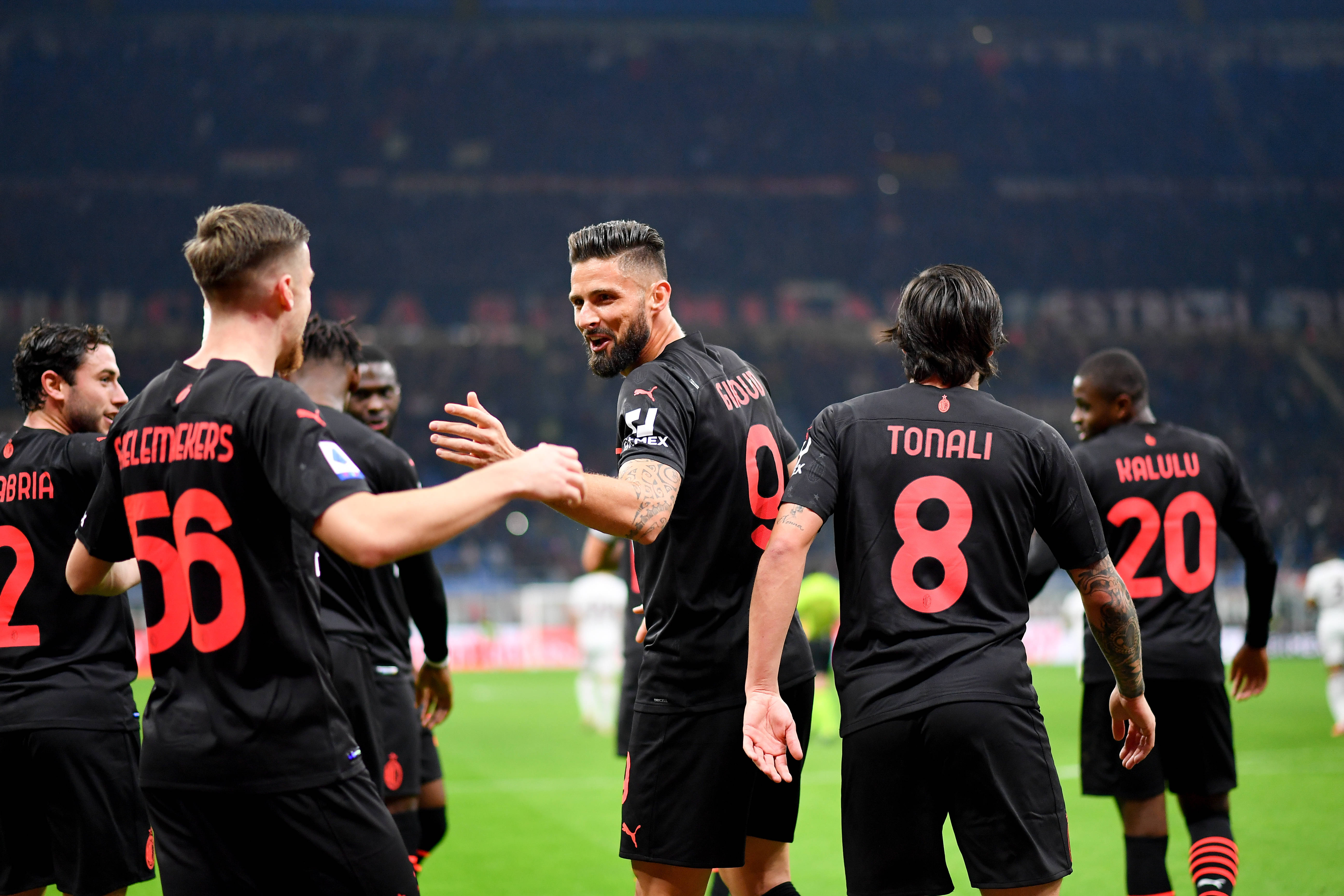 李磊谈足协杯夺冠：老将终会落幕，所以我们特别珍惜这个机会（李磊谈足协杯夺冠：老将终有谢幕日，我们尤为珍惜这次机会）