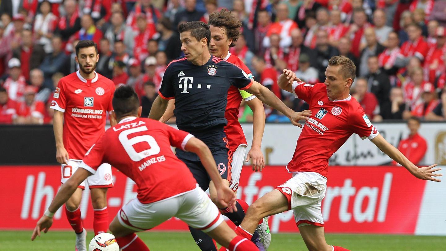 意甲战报：内雷斯双响，斯卡马卡破门，那不勒斯3-1亚特兰大（意甲综述：内雷斯梅开二度，斯卡马卡建功，那不勒斯3-1力克亚特兰大）