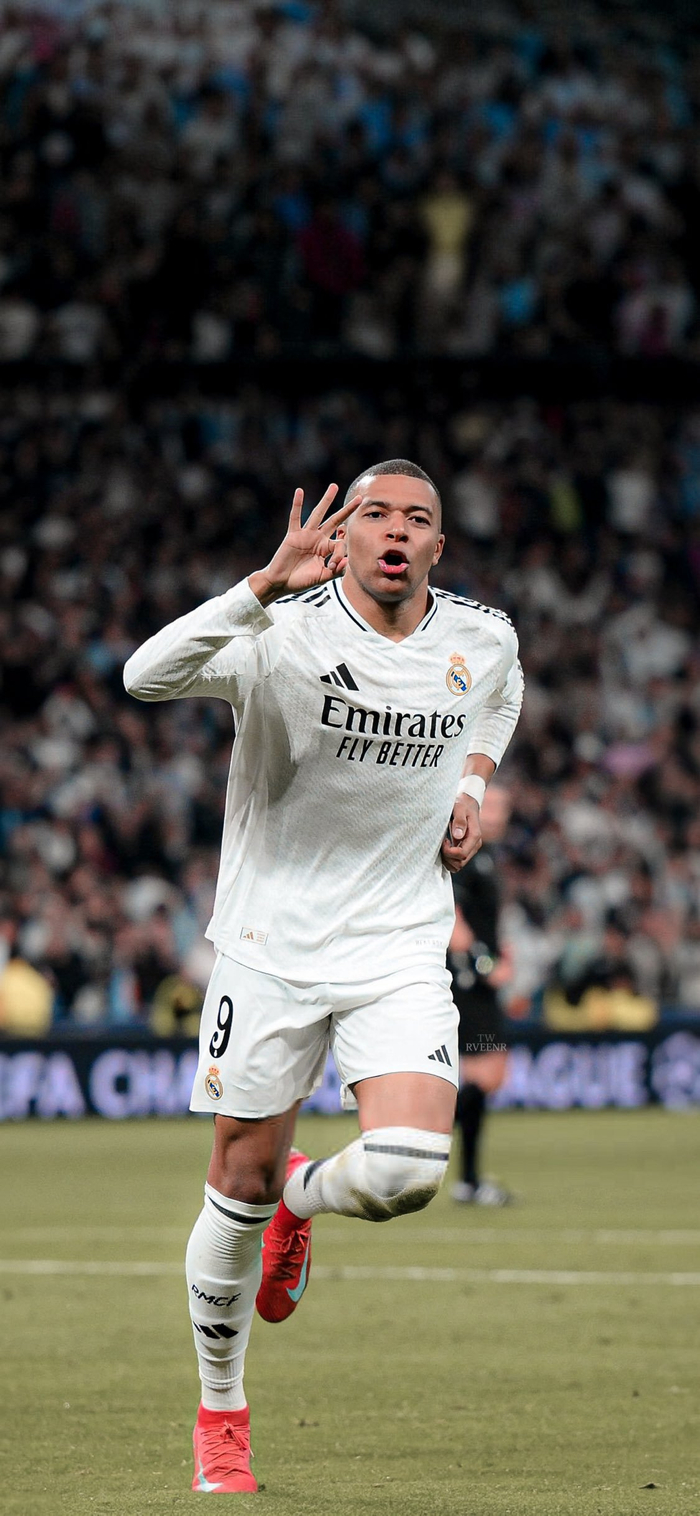 海港成立20周年！徐根宝致辞：俱乐部成绩首先要感谢球迷（海港成立二十周年，徐根宝致辞：俱乐部成绩首功在球迷）