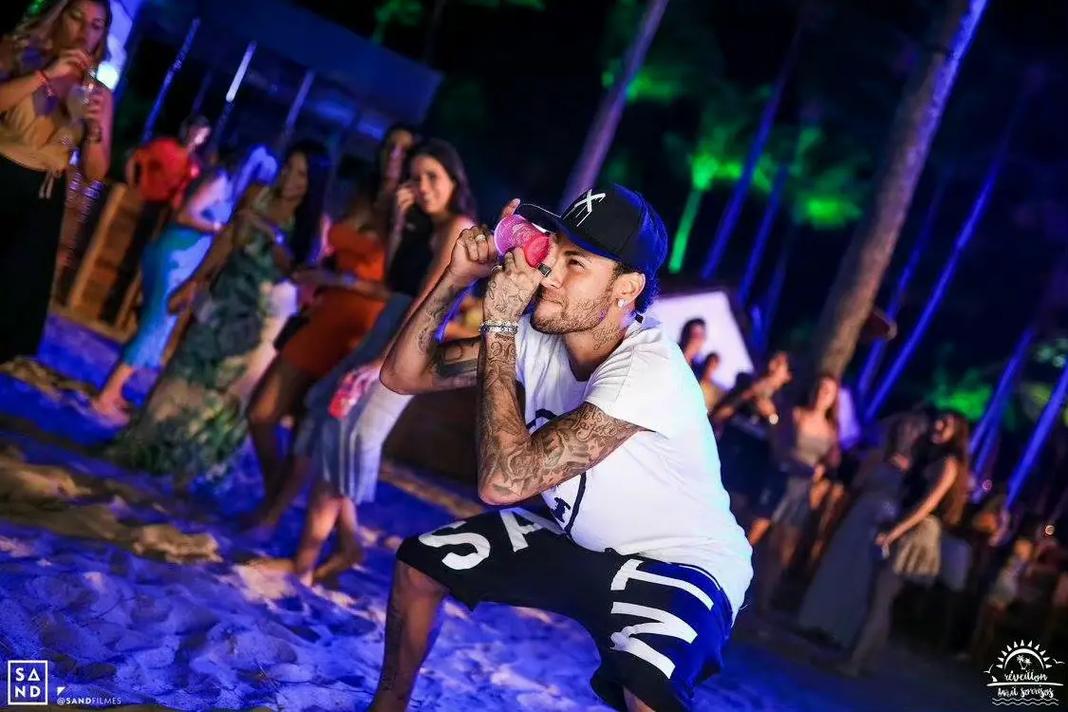 懂球帝中超收官报告：您是这一千四百万分之一吗？（懂球帝中超收官盘点：你是那1400万之一吗？）