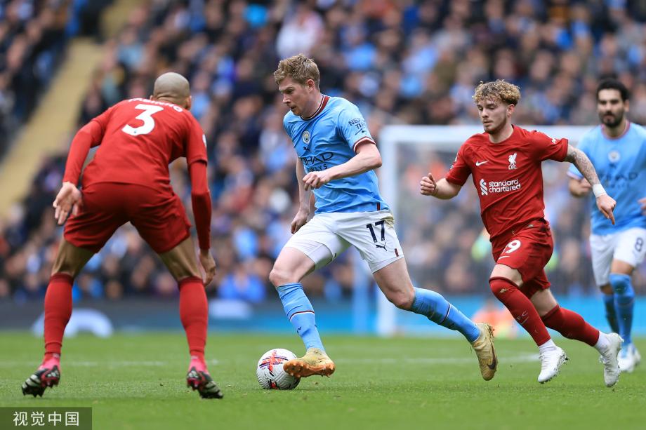 澳超半场：尤尔曼进球被吹，惠灵顿凤凰0-0麦克阿瑟FC（澳超半场：尤尔曼破门被判无效，惠灵顿凤凰与麦克阿瑟FC暂0-0）