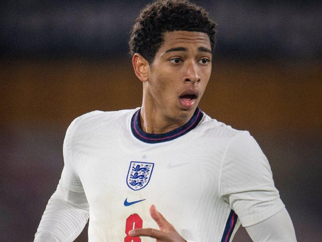 莱万传记：巴萨曾要求停止进球，不然需付给拜仁250万奖金