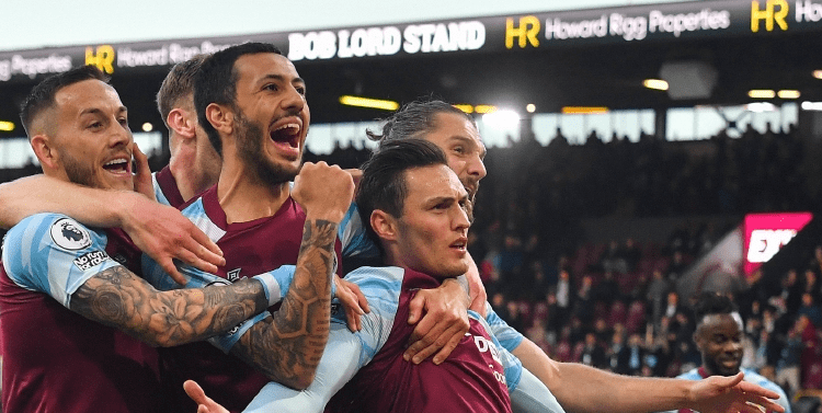 西超杯-贝林厄姆破门罗德里戈建功 皇马3-0马略卡（西超杯：皇马3-0马略卡，贝林厄姆先拔头筹罗德里戈锦上添花）