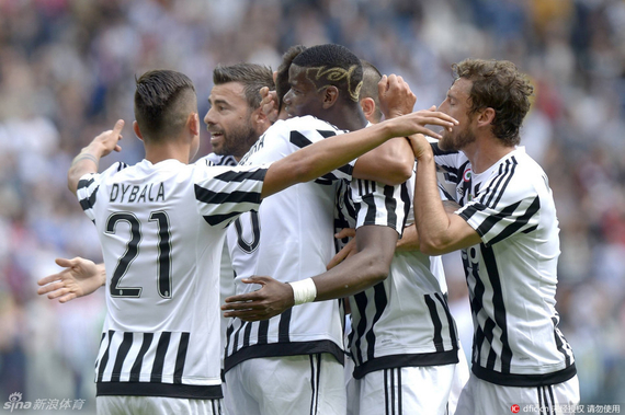 官方：伯恩茅斯续约17岁前锋乔尼·戴（伯恩茅斯官宣与17岁前锋乔尼·戴完成续约）