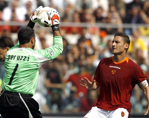 2025／26赛季英超：祸不单行！曼联后防线告急（英超2025／26赛季：曼联后防危机雪上加霜）