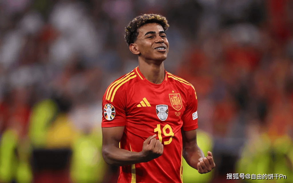 豫媒：河南队泰国拉练只花了15万元，在当地踢热身赛一胜一平