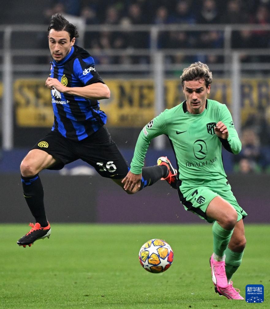 0-2！阿森纳或崩盘，切尔西爆冷，搅乱英超，曼城渔翁得利，冠军有变（英超格局突变：阿森纳0-2受挫陷危机，切尔西爆冷搅局，曼城坐收渔利，冠军悬念升级）