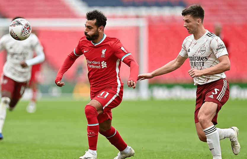 马丁内斯谈C罗肘击被罚下：那不是暴力行为，而是对挑衅的反应